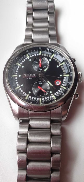 Zegarek z bransoletką POLICE  Chronograph-stoper ładny stan.