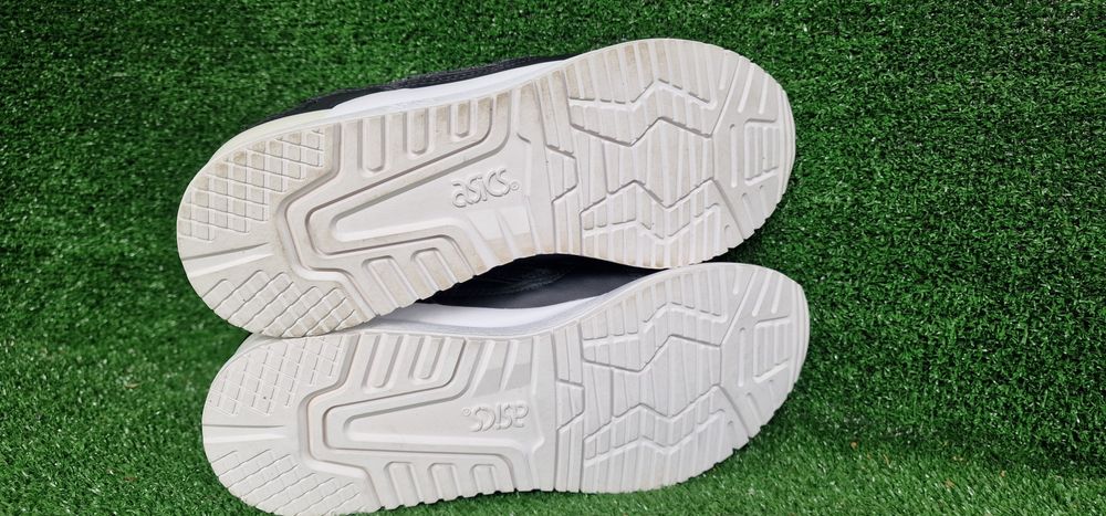 Жіночі кросовки asics gel lyte 3