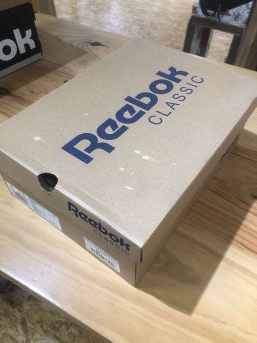 Reebok Bolton Essential MU