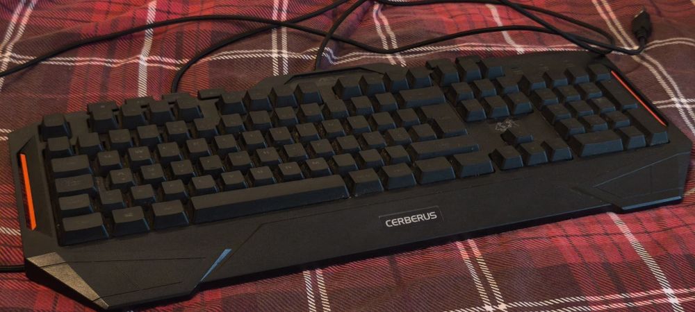 Teclado Asus Cerberus