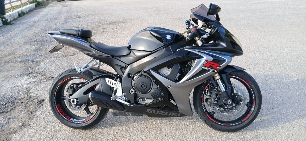 Vendo ou troco GSXR k7