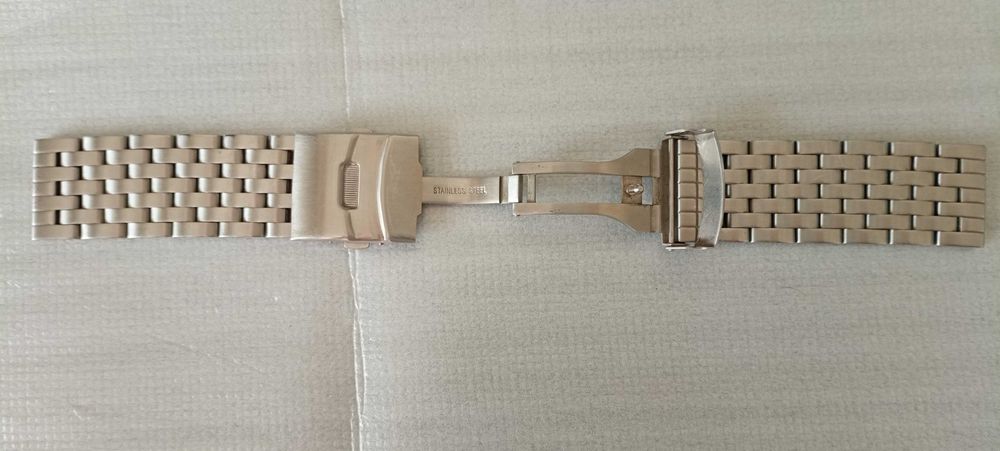 Bracelete em inox