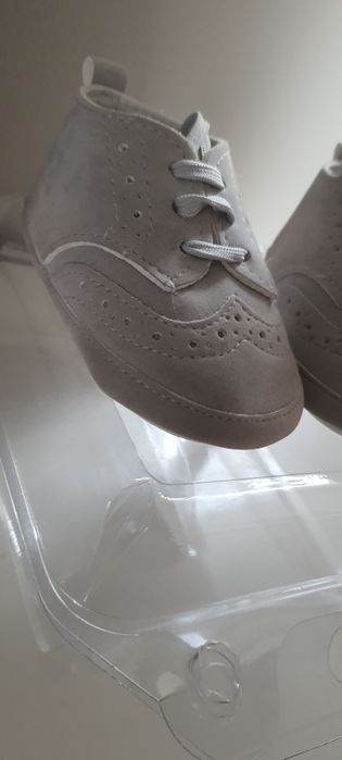 Buciki butki niechodki chrzest