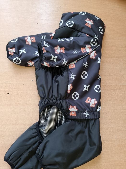 Дорозпродаж, зимові костюмчики, та єврозимана собак, жилети, худі, піж