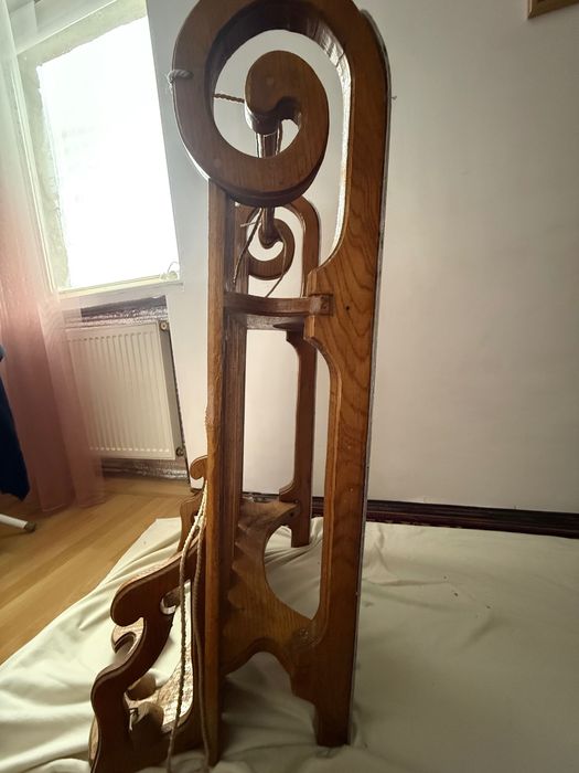 Оренда дерев'яних санок для фото