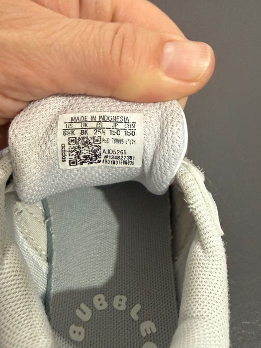 Adidas bubbles 25 розмір, 15,5 см