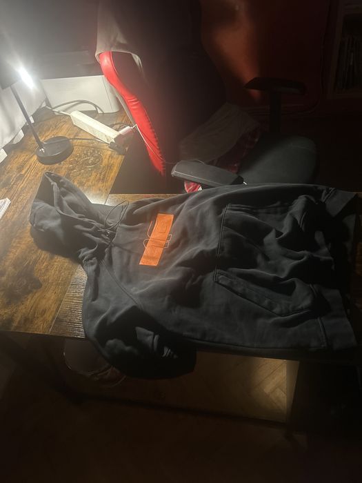 bluza używana na sprzedaż