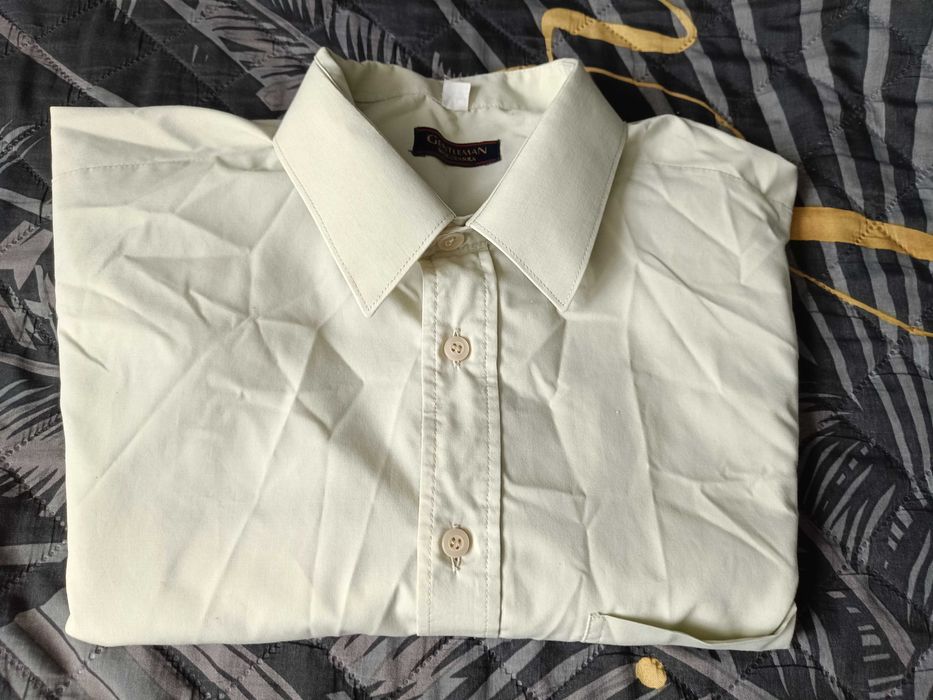 Męska koszula z krótkim rękawem