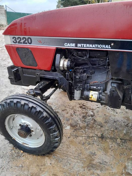 Trator Case 3220