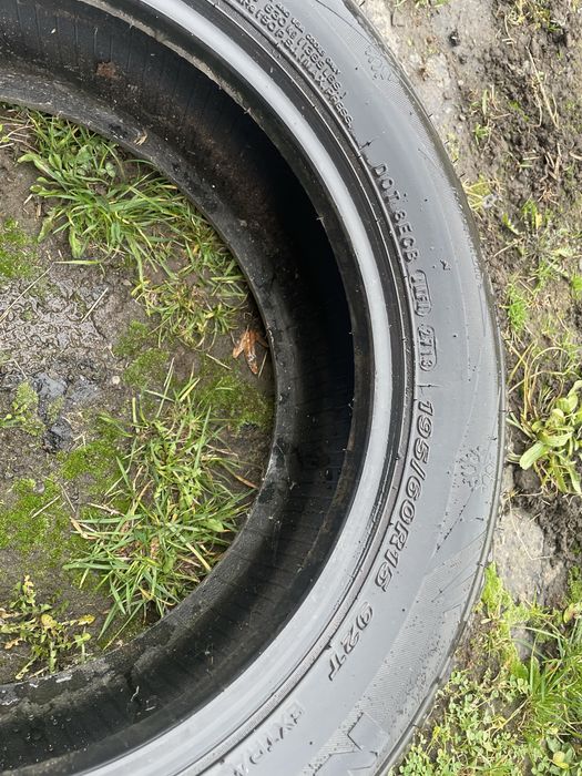 Продам шини 195/60/r15
