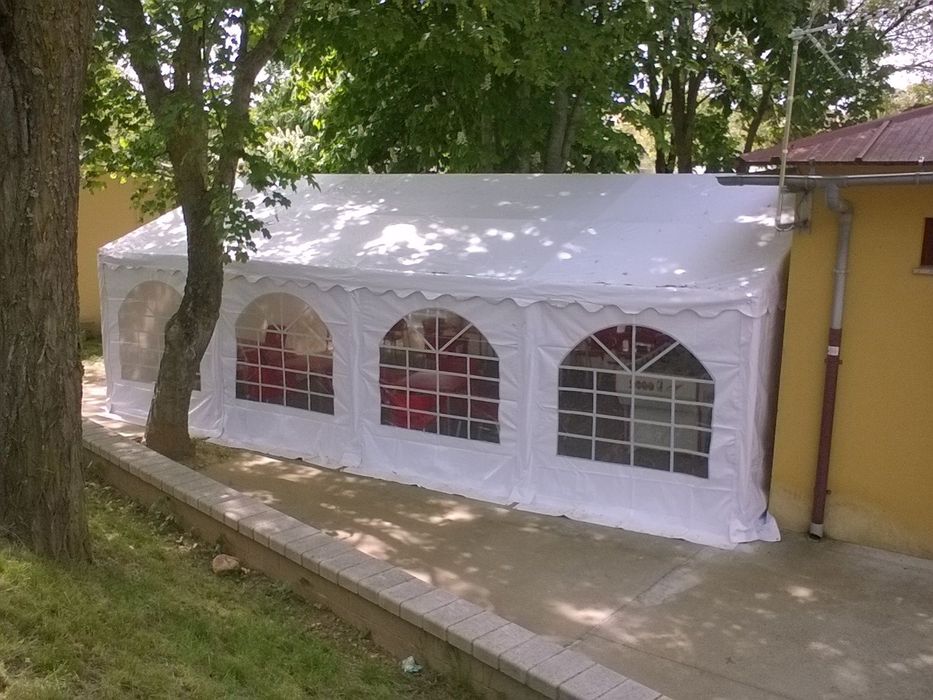 tenda impermeável festas