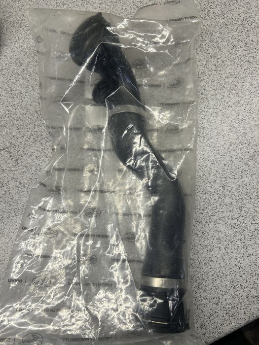 Патрубок радіатора верхній м54   м52 е46