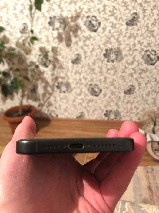 IPhone 15 Pro Max 256gb можливий торг