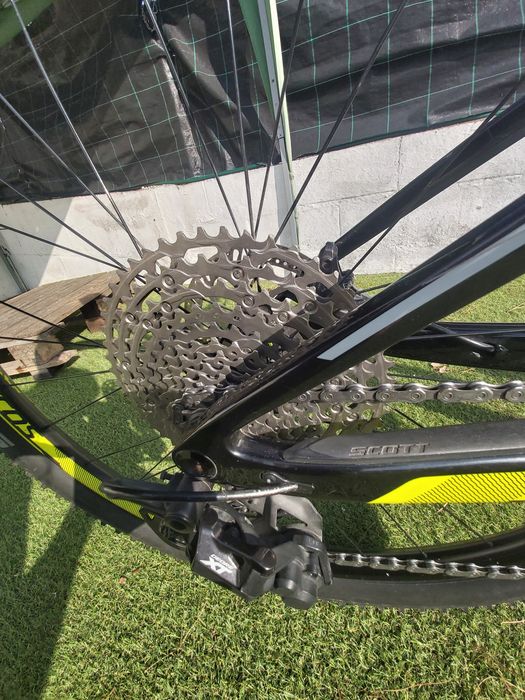 Bicicleta btt em carbono