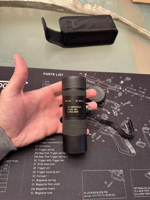 Monóculo novo 10-300x40mm