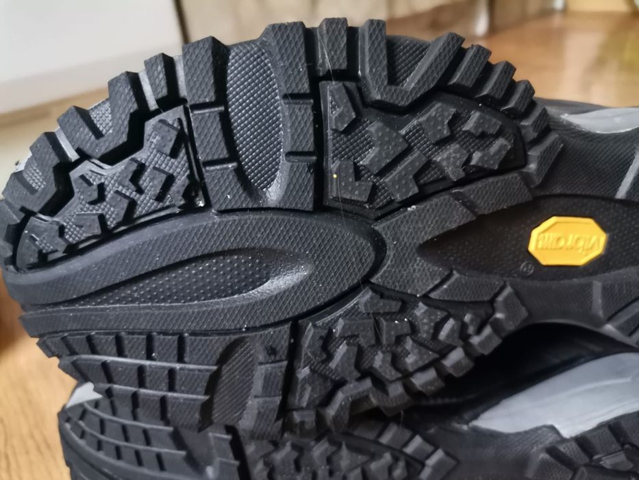 DLX buty trekingowe rozm. 39