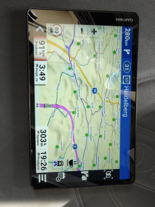 Nawigacja Garmin LGV1010