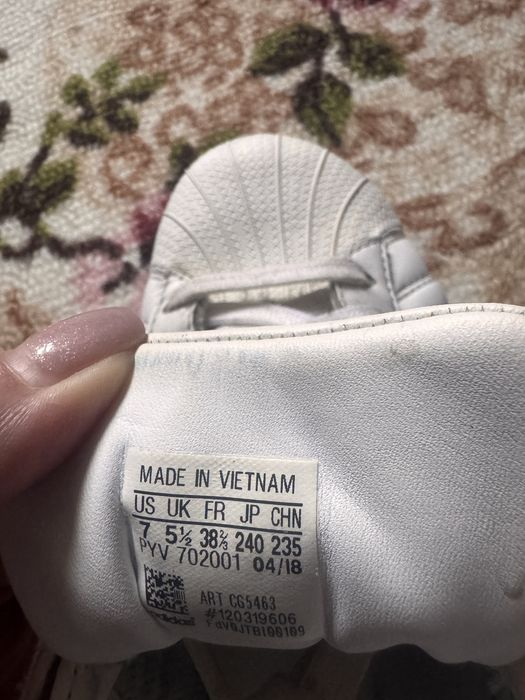 Кросівки жіночі Адідас