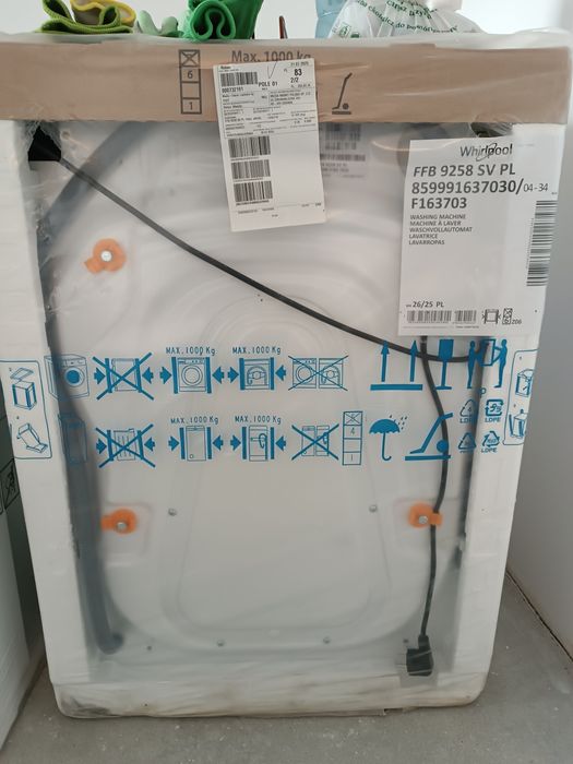 Pralka FFB 9258 SV PL