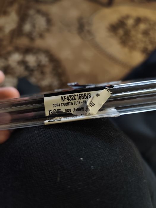 Оперативна пам'ять ддр 4  2x8