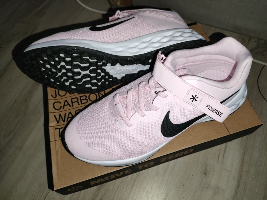 Nike Revolution 6 FLYEASE NN (GS) różowe