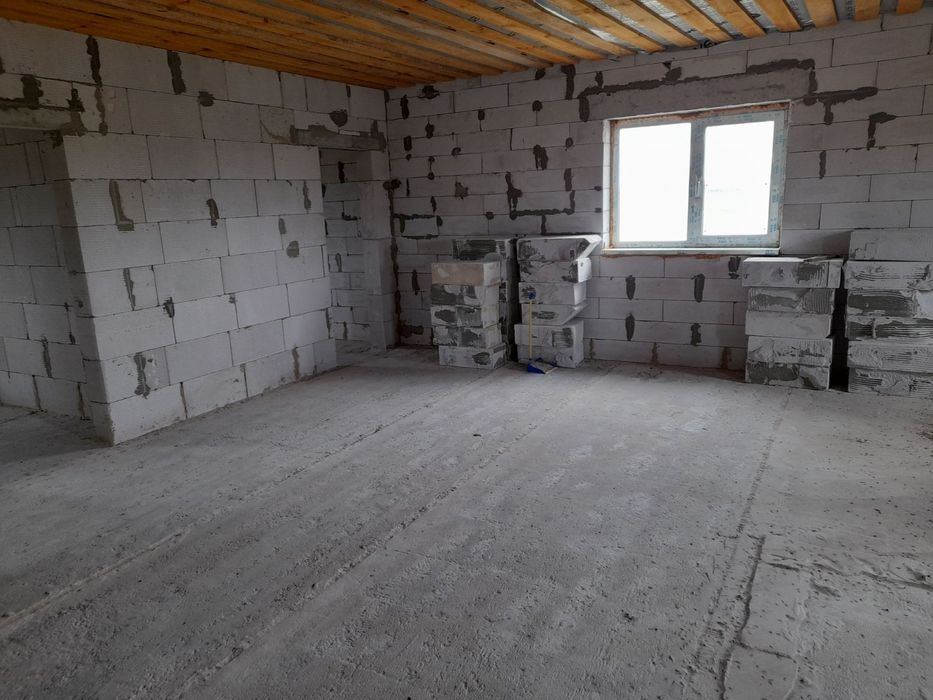 Продам дом в с.Семиполки