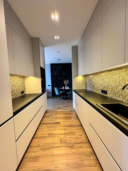 Сдам 4 ком квартиру ЖК Виктори холл Победа Прибрежный сквер