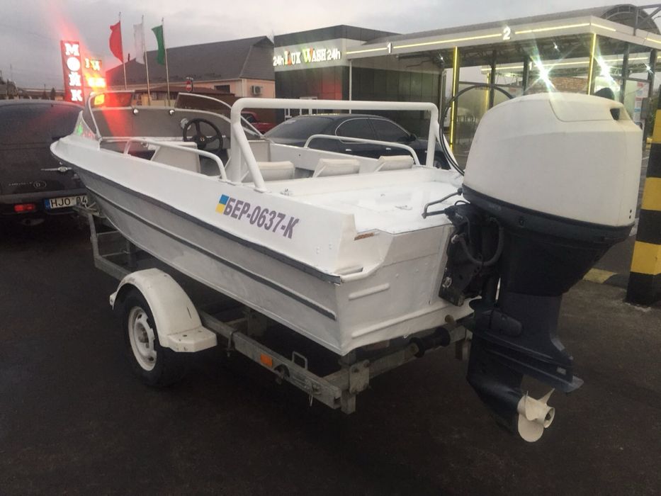 Продам лодку крым