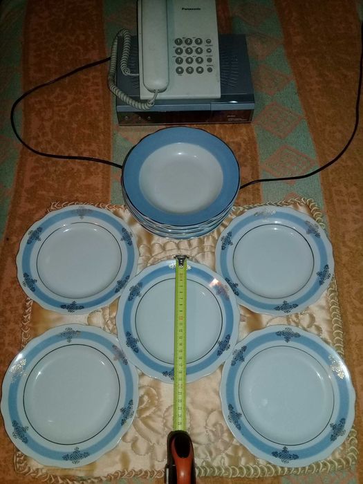 Фарфор СССР. Тарелки. Коростень.  Ретро, позолота.