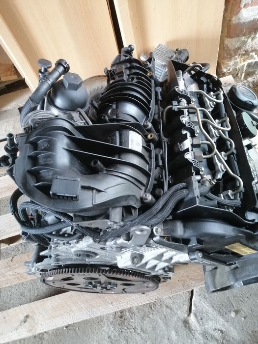 Sprzedam glowice do bmw e60 POLIFT  2008rok