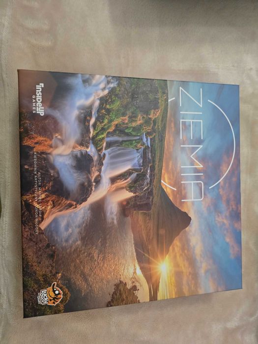 Ziemia (Earth) + dodatek Pogoda + elementy Lucky Duck Exclusive