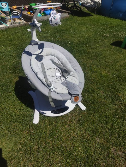 lezaczek bujaczek Lionelo plus gondola