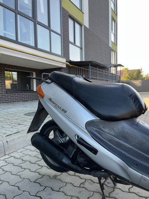 Скутер Suzuki Adress 110