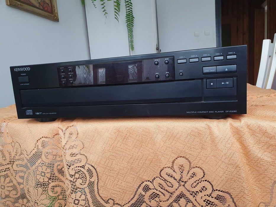 Odtwarzacz cd zmieniarka Kenwood DP-R3080