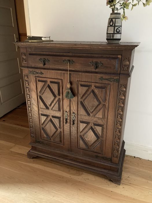 Armario cama em madeira maciça