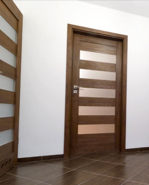 Montaż na stare futryny drzwi wewnętrznych pokojowych oraz wejściowych