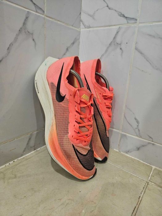 Кросівки Nike  Zoom X Vaporfly