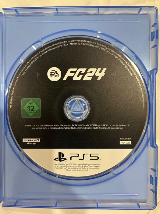 Jogo FC24 e Call of duty MW ll PS5