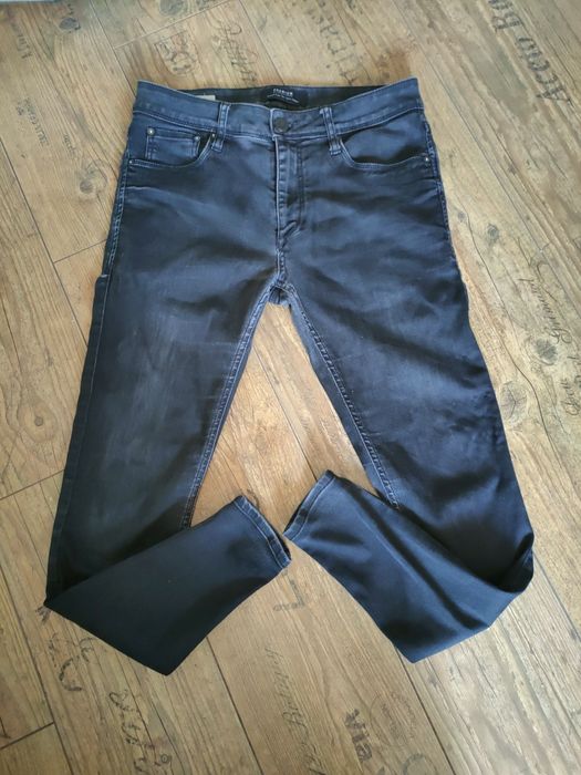 Spodnie Jack&Jones . Rozmiar M/L. Stan idealny