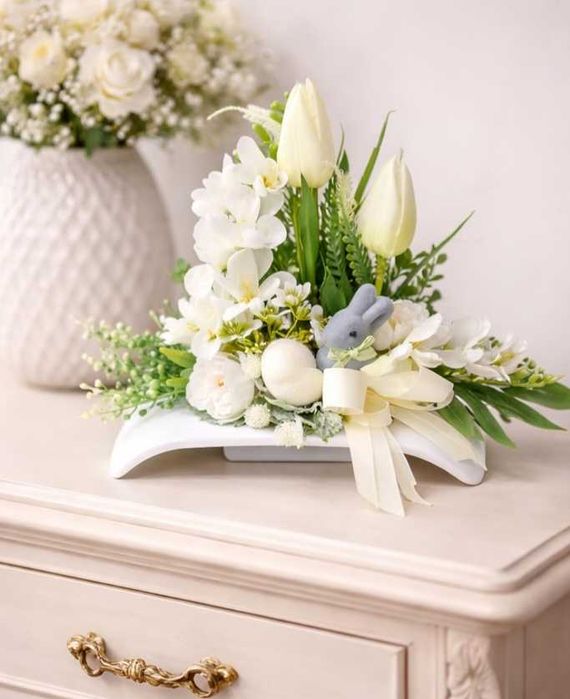 Stroik świąteczny wielkanocny Zajączek na grób Wielkanoc WG216