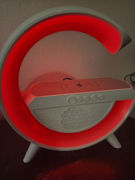 Coluna Bluetooth Led Rgb Led / Carregador Induçao