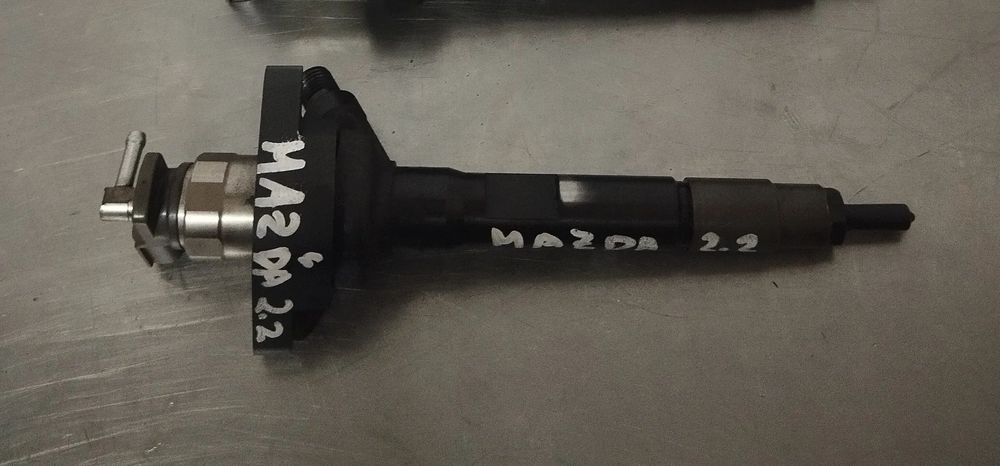INJECTOR MAZDA 6 // CX-7 2.2D R2AA13H50