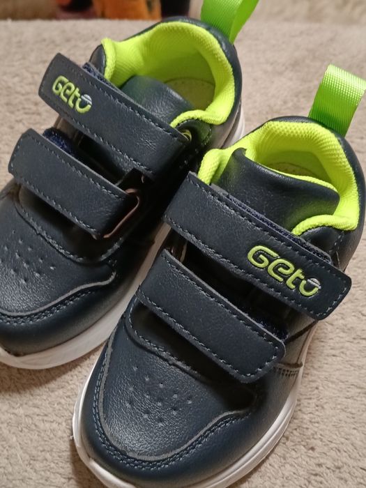 Adidasy dziecięce 22