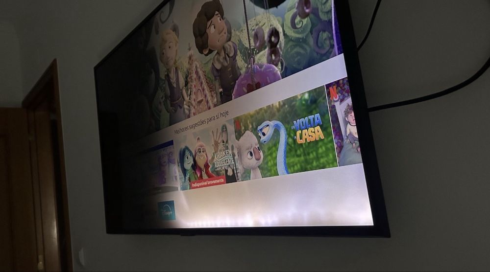 Tv Samsung 32 polegadas (Ler Descricao e ver fotos)