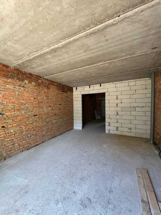 Танхаус у П'ятничанах, біля лісу!