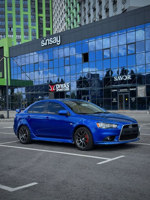 Mitsubishi Lancer X 10 2.0 CVT