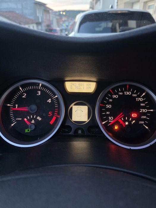 Renault Megane 2006   242.681km