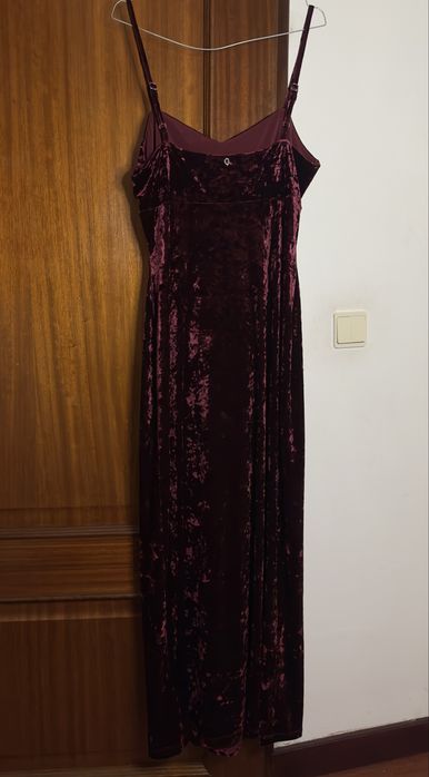 Vestido de cerimónia da marca Guess
