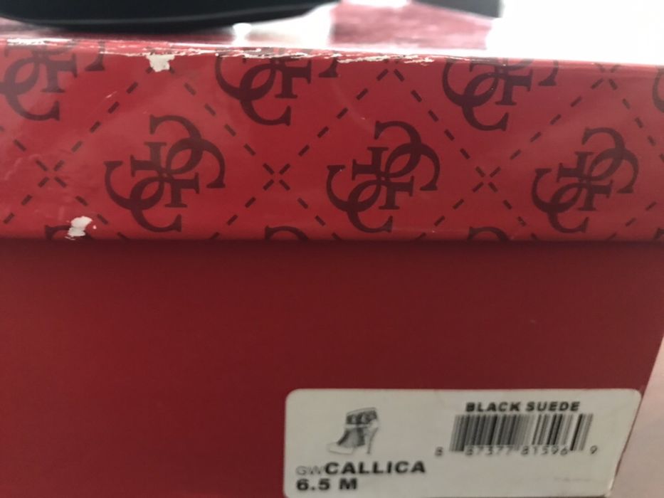 Новые замшевые ботильоны GUESS р. 36,5