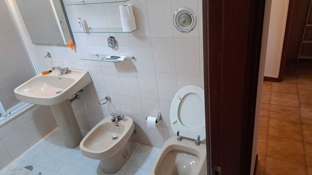 Aluga-se T1 centro da maia